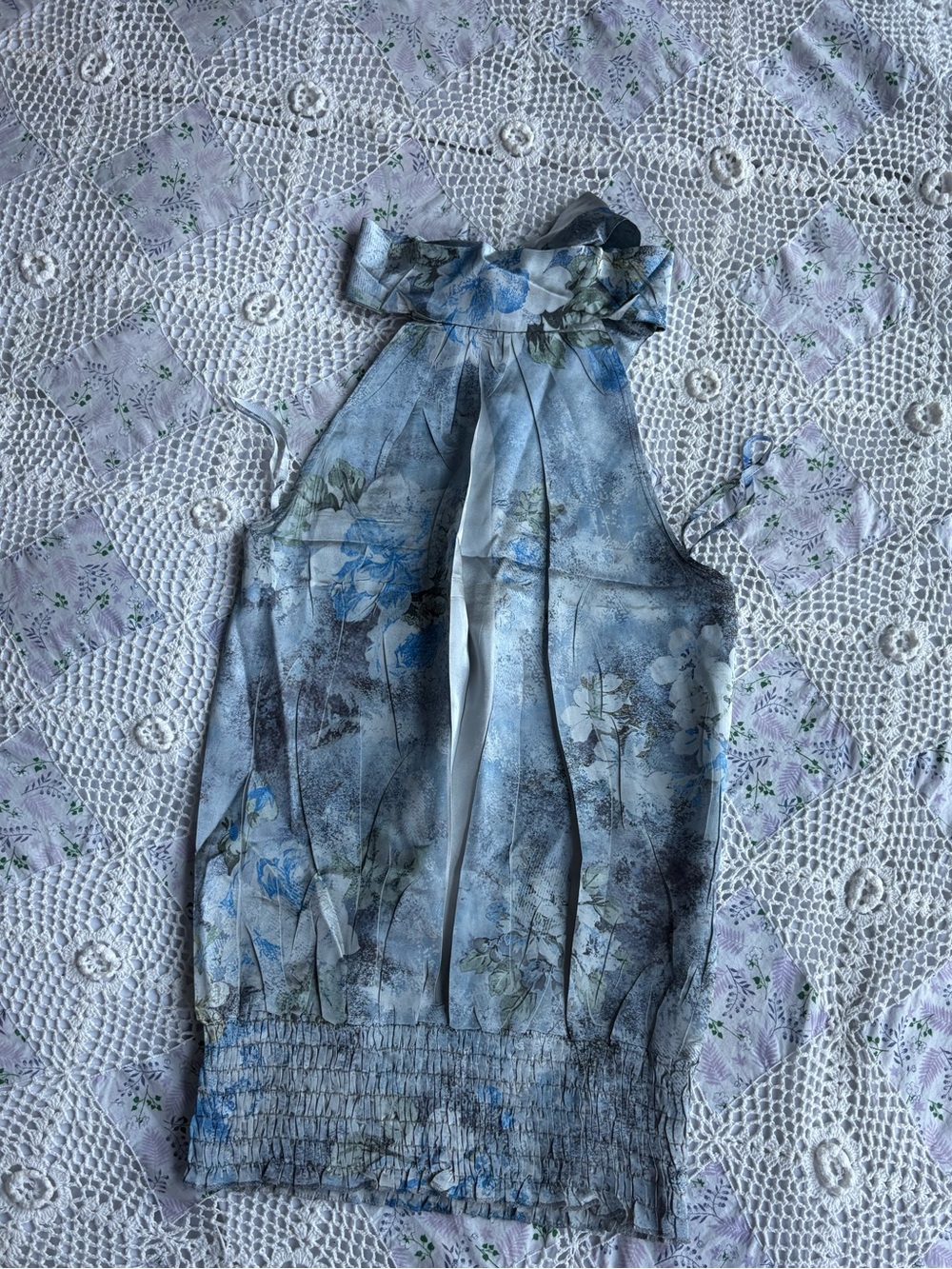 Y2K Body Central blue & gray floral high neck halter top